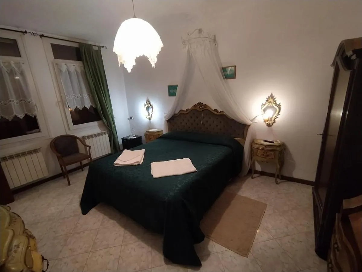 Bed and Breakfast Ca Isabella Wenecja Nocleg ze śniadaniem
